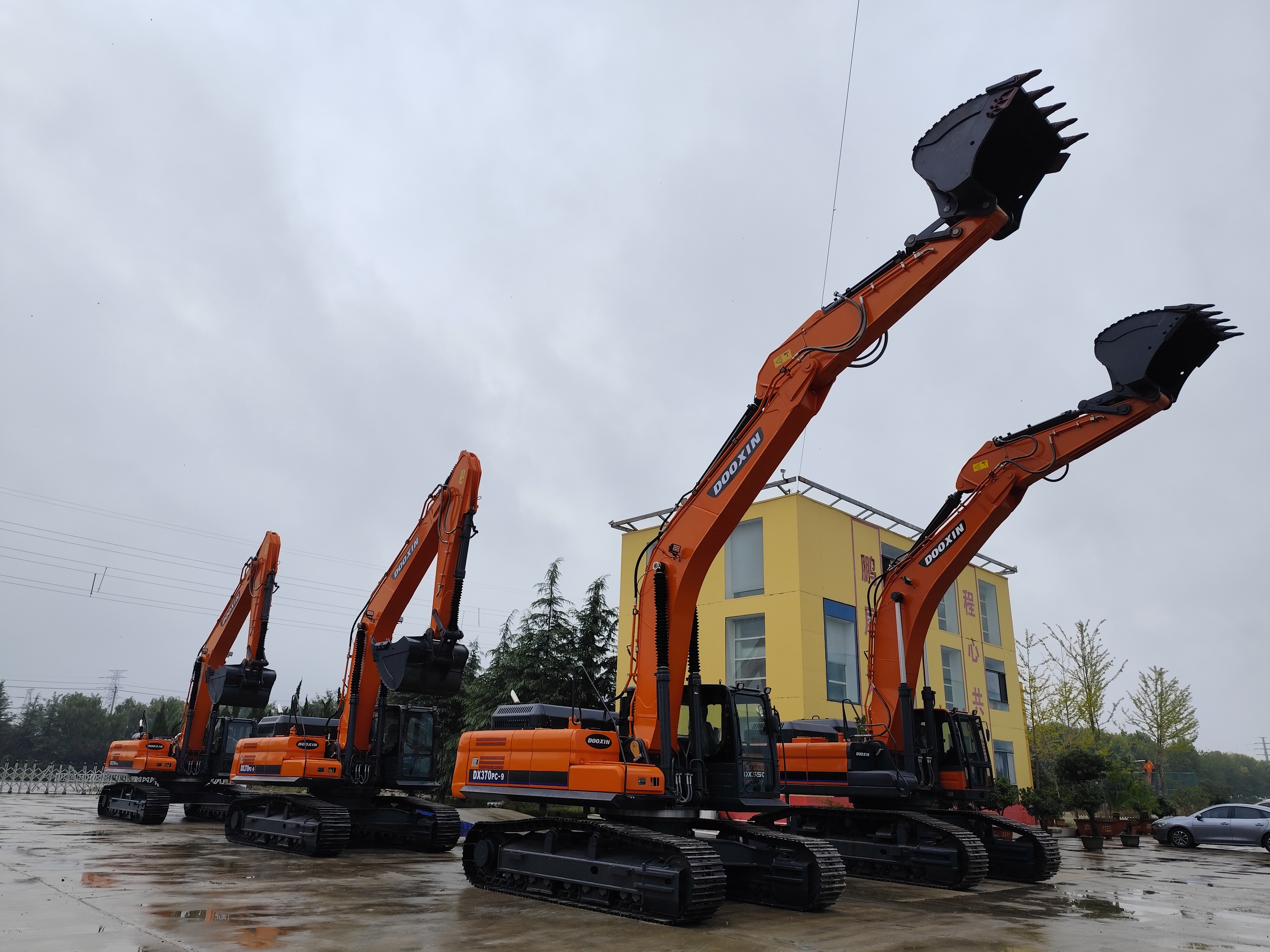 ইকুয়েডর থেকে গ্রাহকদের একটি প্রতিনিধি দল পরিদর্শন করছে।